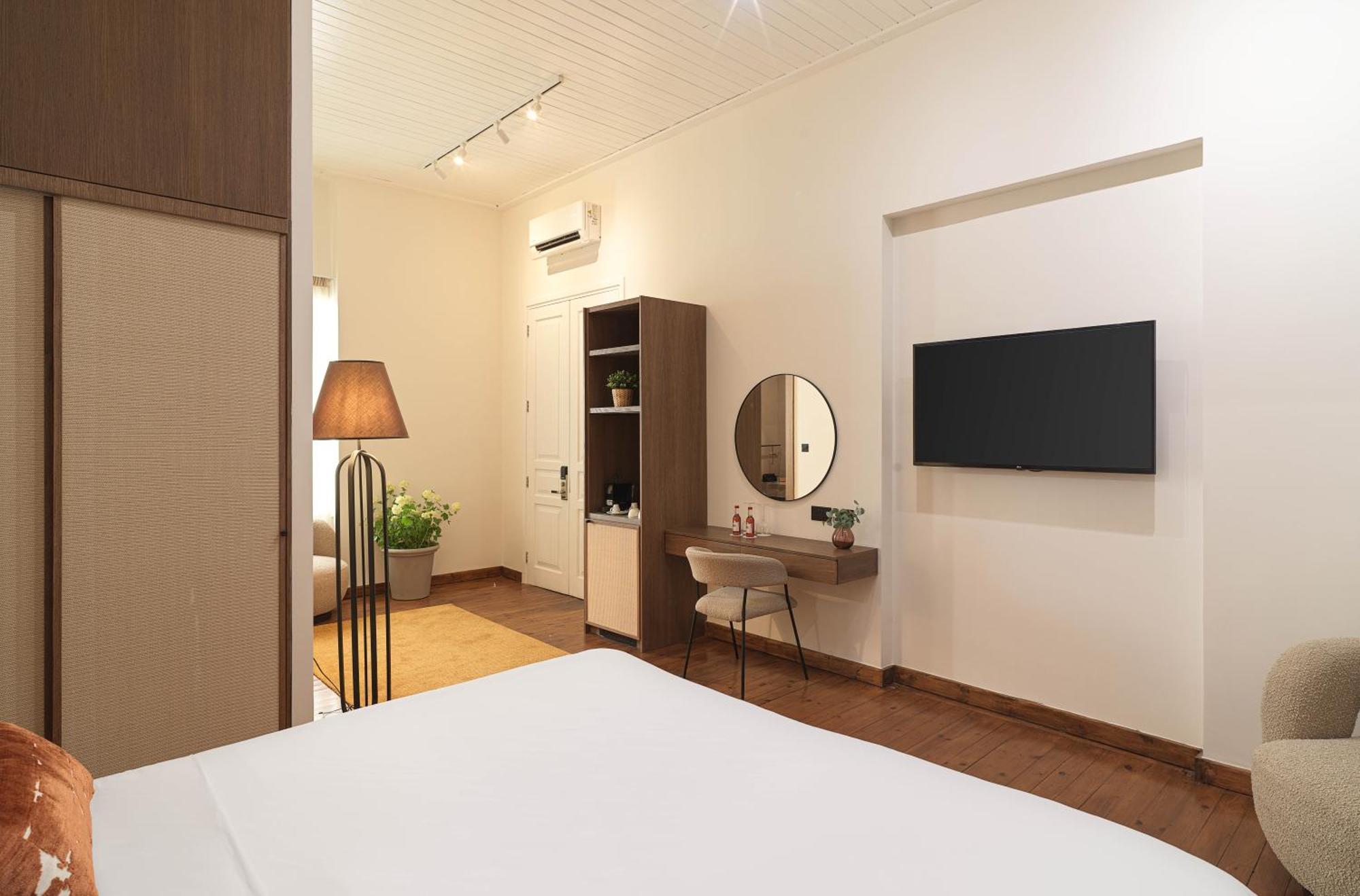 Leonardo Boutique Hotel Larnaca Exterior photo
